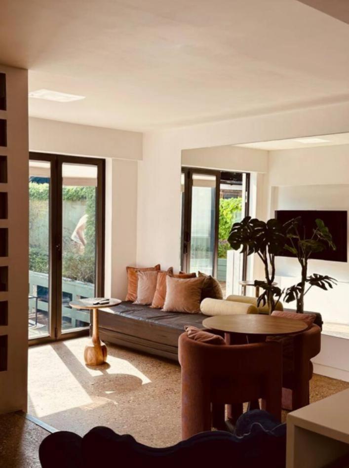 Loft By Let It B Travel London