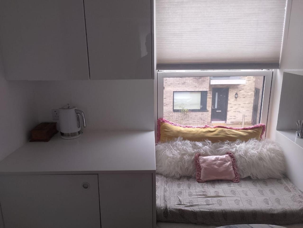 Loft By Let It B Travel * London