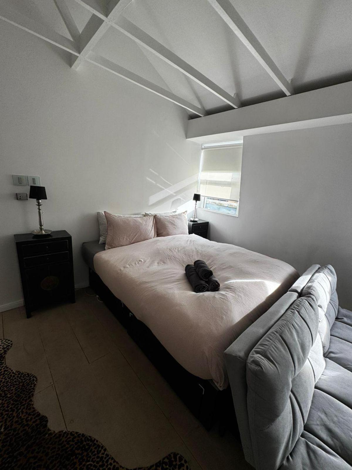 Loft By Let It B Travel Apartment *